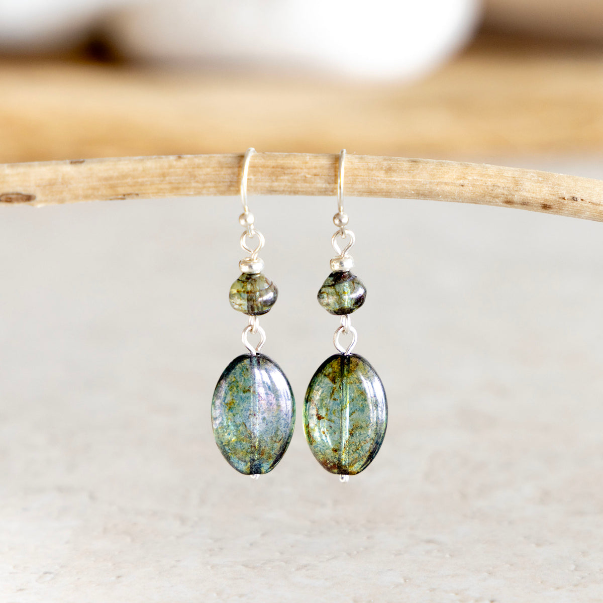 LUSTROUS GREEN OVAL DANGLE EARRINGS | SILVER PLATED