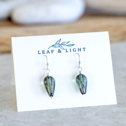 LUSTROUS GREEN GLASS TEARDROP EARRINGS | SILVER PLATED