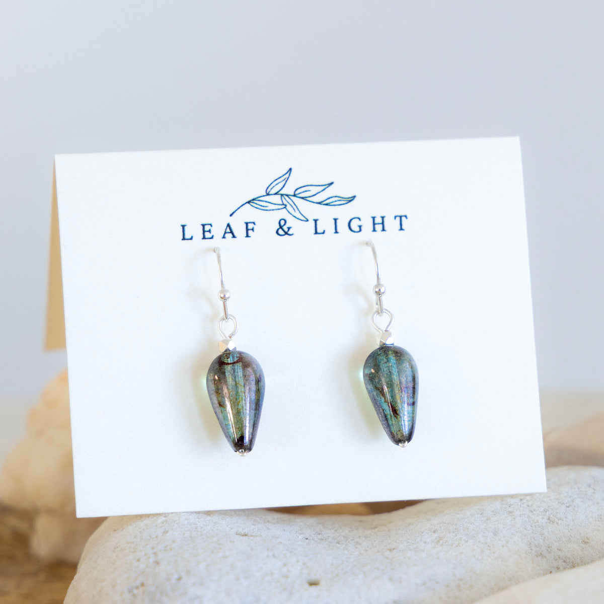 LUSTROUS GREEN GLASS TEARDROP EARRINGS | SILVER PLATED