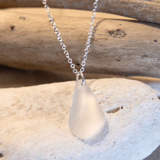 FREEFORM CRYSTAL COASTAL GLASS NECKLACE - STERLING SILVER