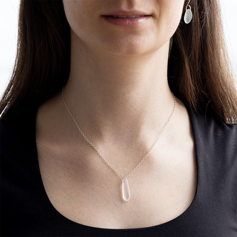 CRYSTAL TEARDROP COASTAL GLASS NECKLACE | SILVER PLATED