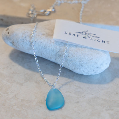 LIGHT TURQUOISE COASTAL GLASS NECKLACE | SILVER PLATED
