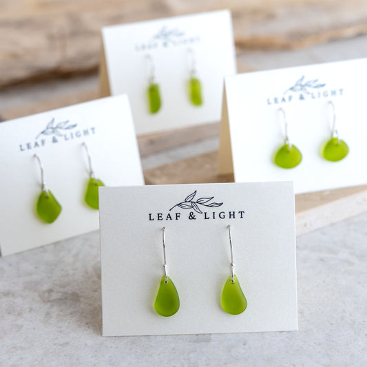 OLIVE COASTAL GLASS DROP EARRINGS | SILVER PLATED