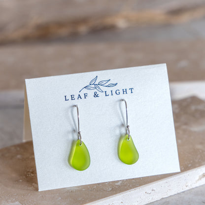 OLIVE COASTAL GLASS DROP EARRINGS | SILVER PLATED