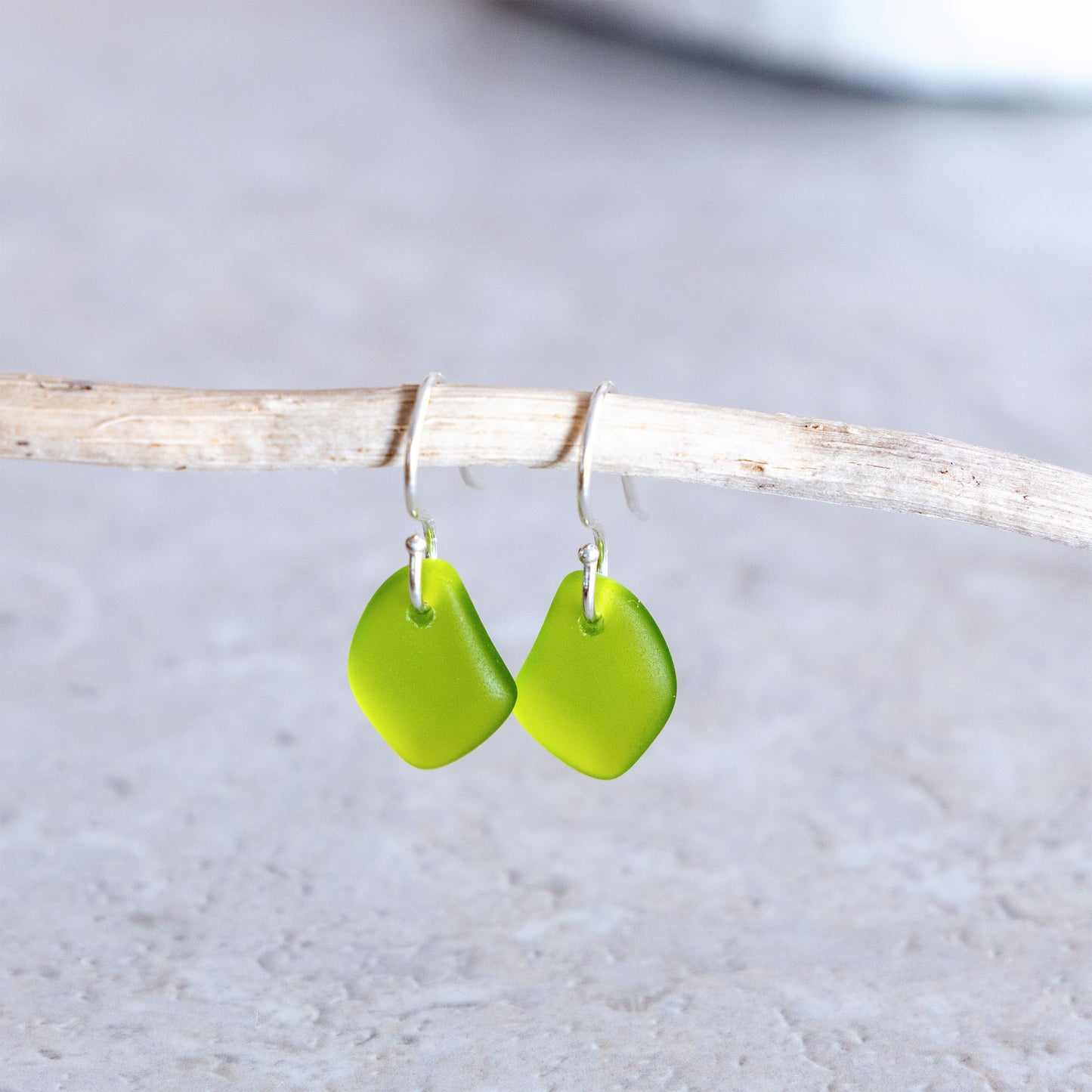 OLIVE COASTAL GLASS DROP EARRINGS | STERLING SILVER