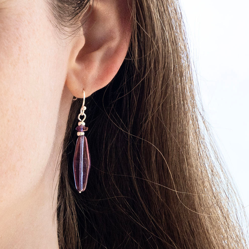 LUMINOUS PURPLE SLENDER LONG FACETED EARRINGS | SILVER PLATED