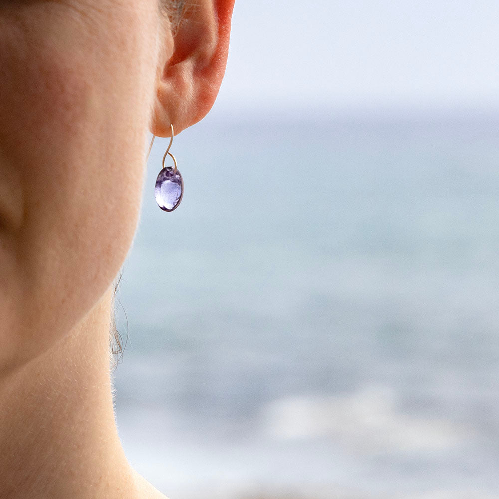 PURPLE LUSTER OVAL GLASS MINIMAL EARRINGS | STERLING SILVER