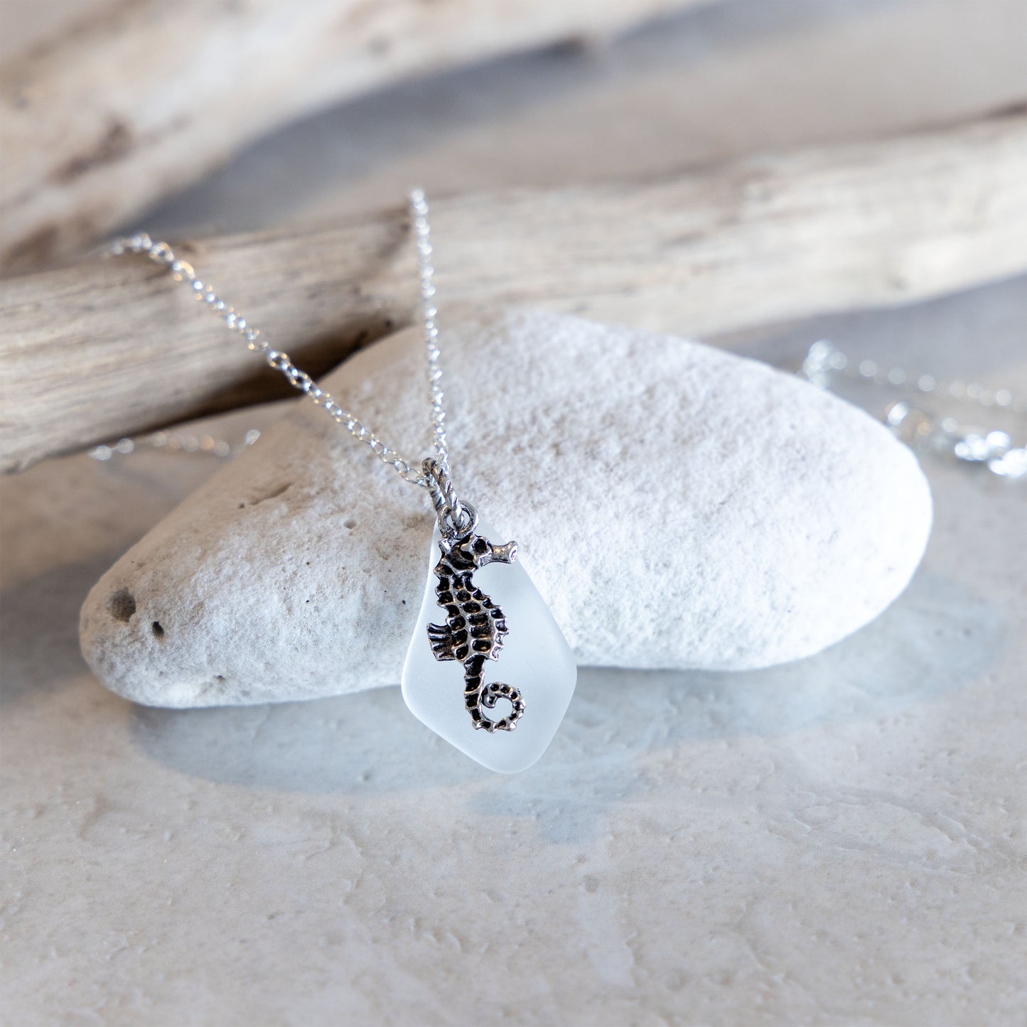 SEAHORSE AND GLASS CHARM NECKLACE | SILVER PLATED
