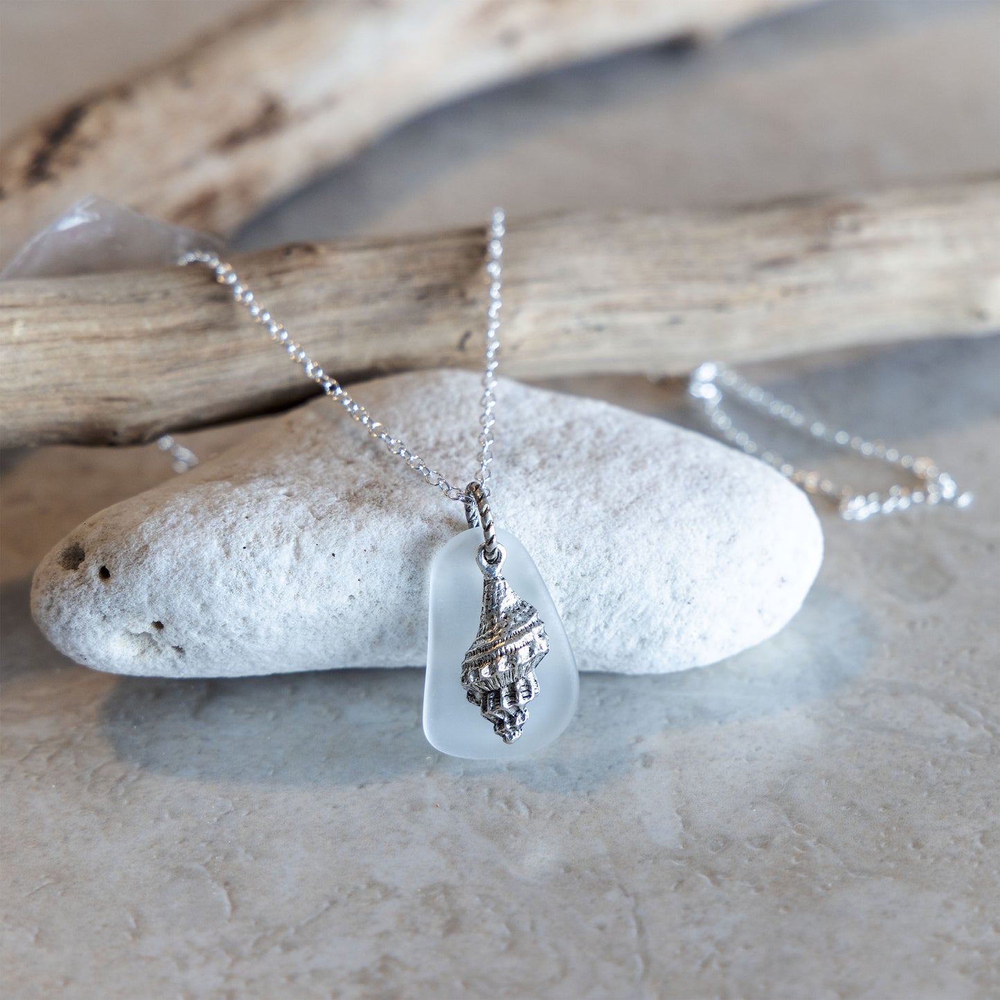 TRUMPET SHELL AND GLASS CHARM NECKLACE | SILVER PLATED