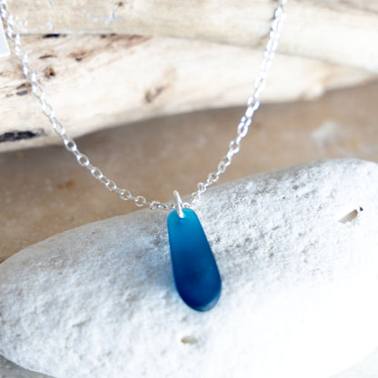 TEAL TEARDROP COASTAL GLASS NECKLACE | SILVER PLATED