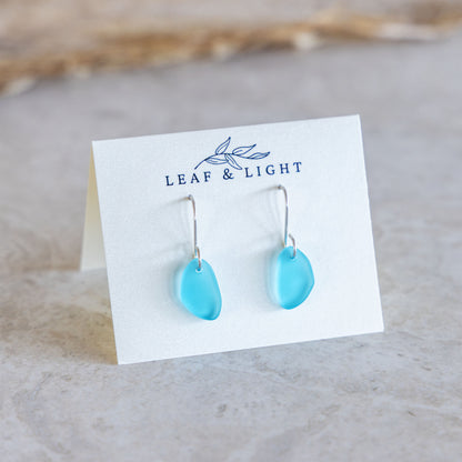 TURQUOISE COASTAL GLASS DROP EARRINGS | STERLING SILVER